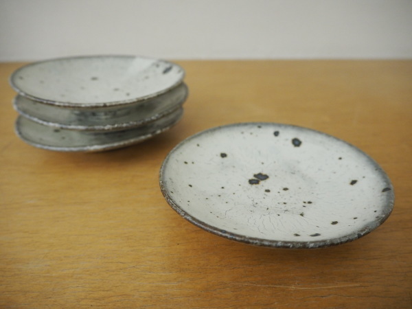 坪井俊憲展 明日からです(3/7~13)_b0132442_18170807.jpg