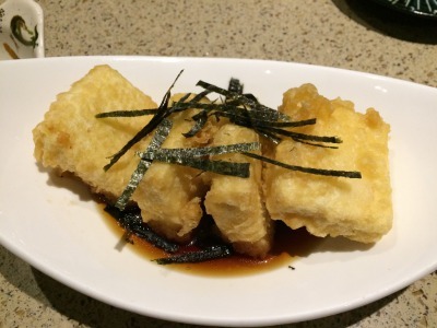モンクトンの日本食レストラン_c0353373_23273672.jpg
