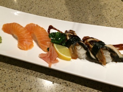 モンクトンの日本食レストラン_c0353373_23280552.jpg