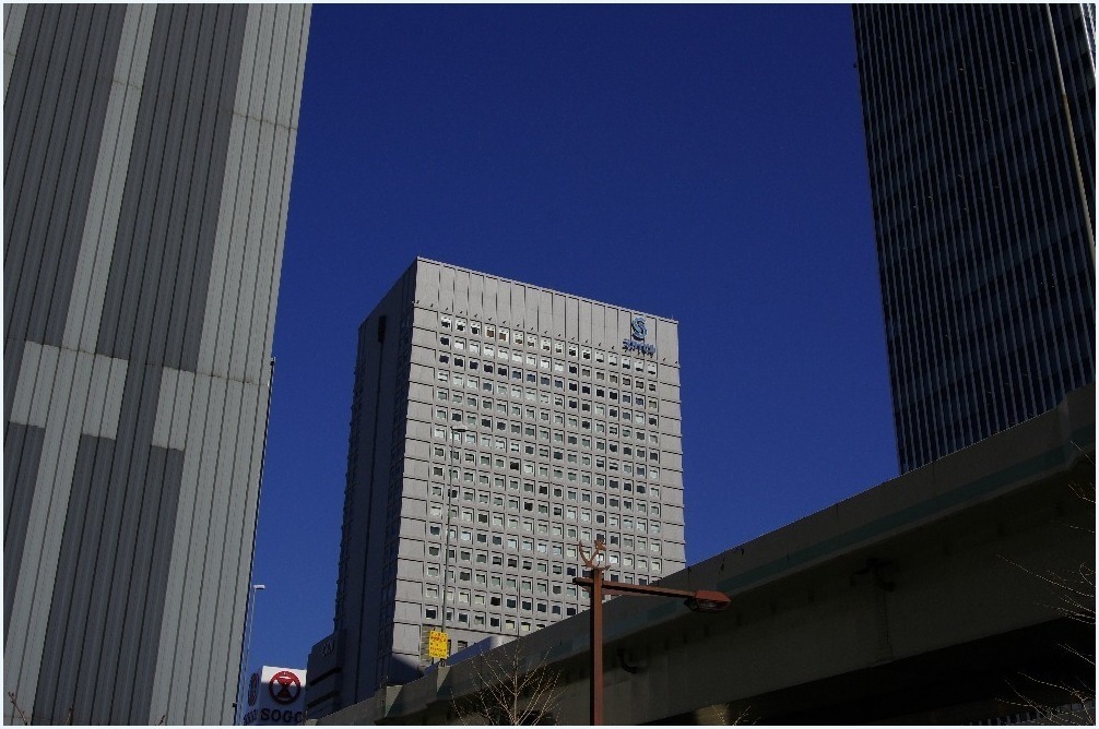 横浜・光と影_c0352813_14245734.jpg
