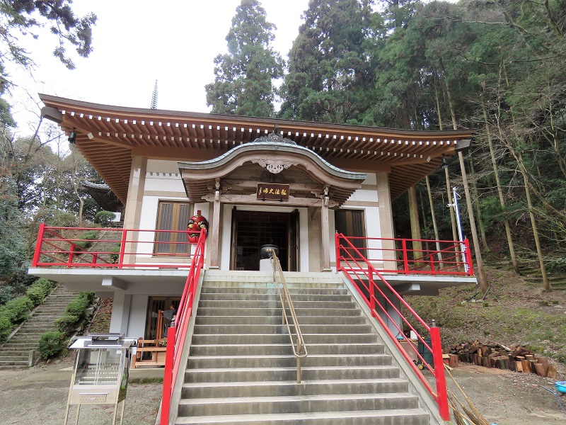 【お遍路別格】第拾番：西山興隆寺_b0081121_85533.jpg