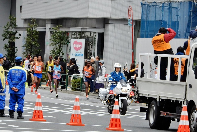 おにゃじ〝東京マラソン　２０１８”を走る　part２_b0166128_10390917.jpg