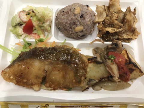 ミネラルバランス弁当☆今日の弁当はカロリー高め。_c0212604_12431864.jpg