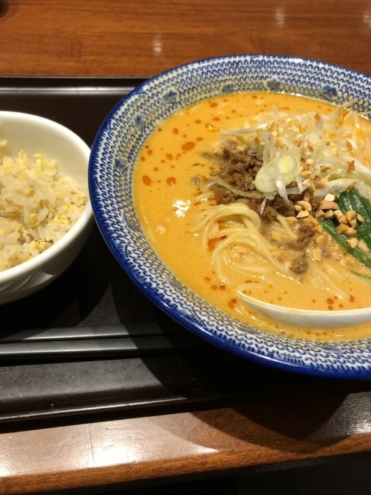 d0282139_23351677.jpeg