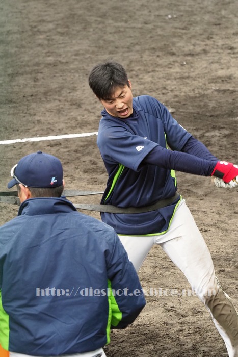 廣岡大志選手、2018浦添キャンプその2（動画4）_e0222575_11193780.jpg