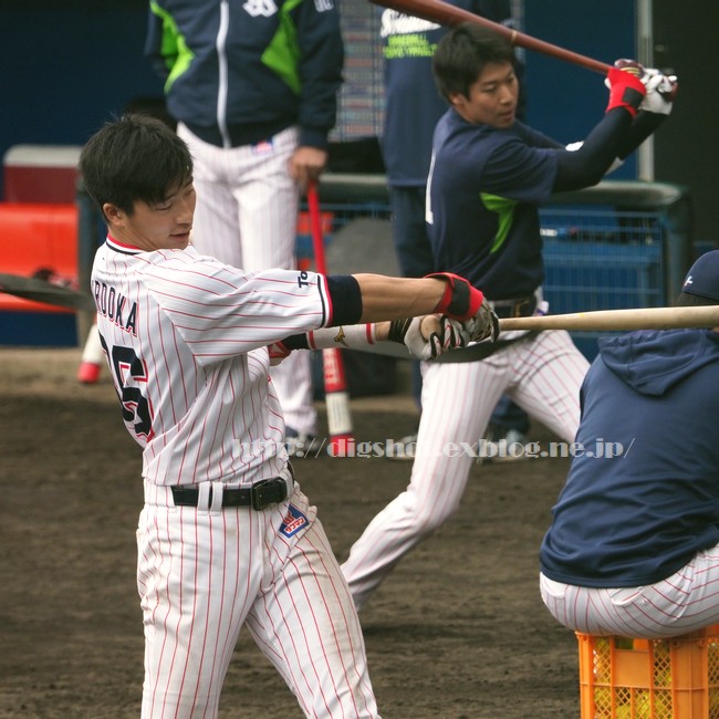 廣岡大志選手、2018浦添キャンプその2（動画4）_e0222575_1151558.jpg