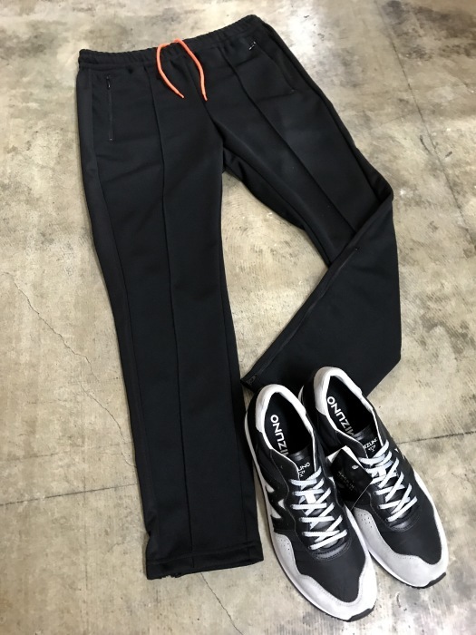 春の大人スニーカー★ MIZUNO 1906 Product!♪!_d0152280_15524424.jpg