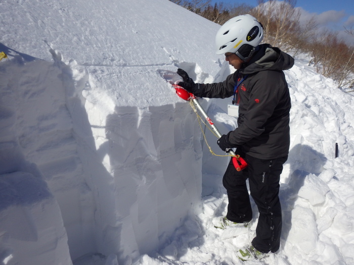 雪崩講習会 ～ ２０１８年２月２５日_f0170180_19370315.jpg