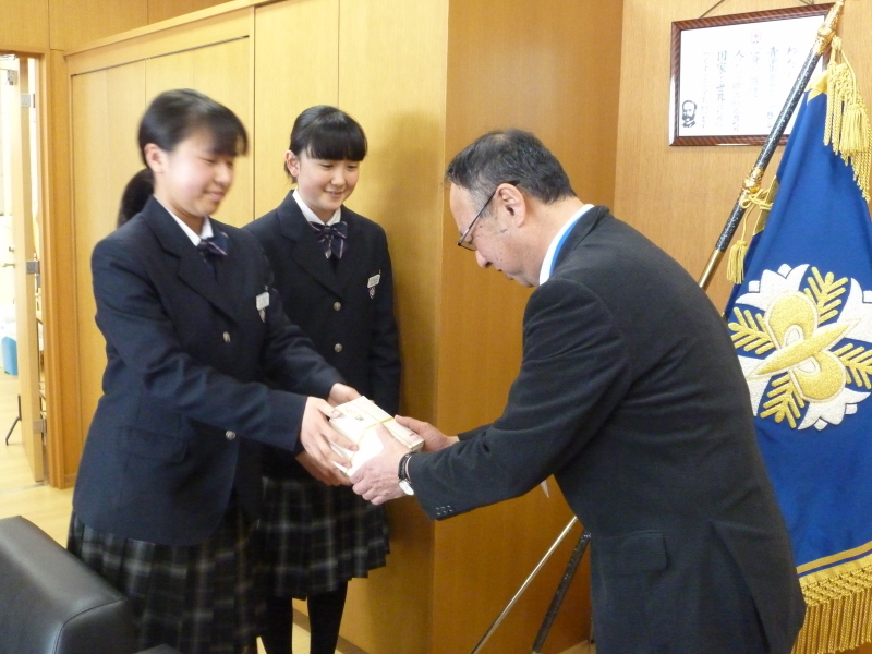 穏やかな弥生の風に_e0359282_19340173.jpg
