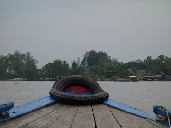 d0360509_128593.jpg
