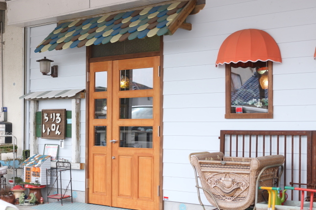 レトロな雑貨屋「らりるレトロん」_f0354014_20544502.jpg