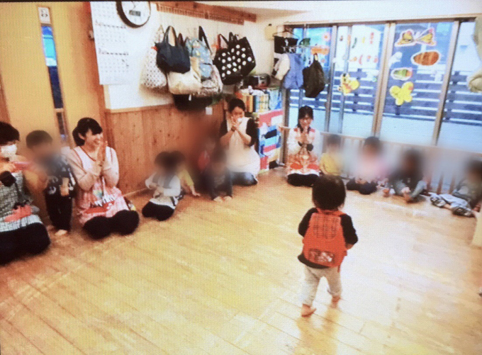 お弁当遠足ごっこをしました♪_c0293682_20460143.jpg