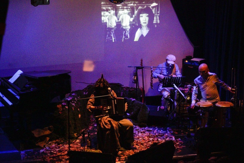 e0029132_10421260.jpg