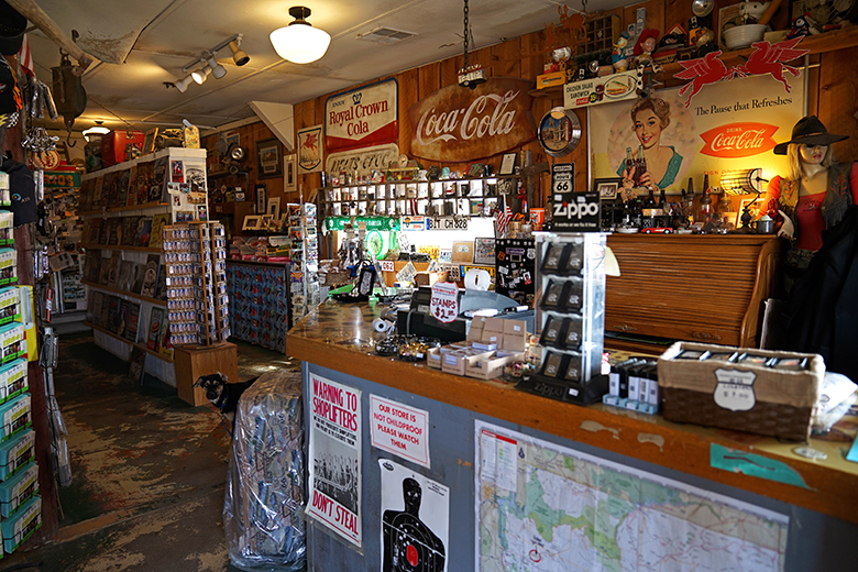 Route 66 / Hackberry General Store_d0361902_15522144.jpg