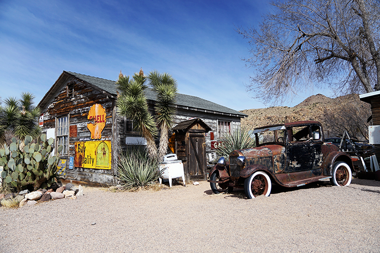 Route 66 / Hackberry General Store_d0361902_1632451.jpg