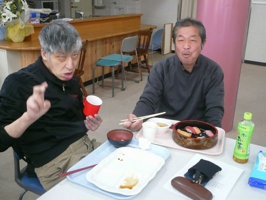 3/11 寿司パーティー_a0154110_15392157.jpg