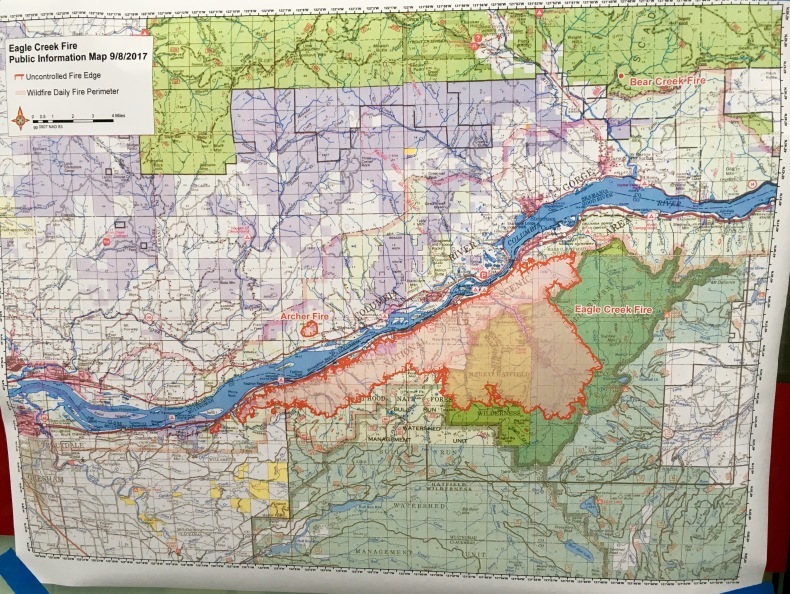 WILD FIRE ⁈　朝から何度も回り道　Oregon&Washington州_a0199262_15321648.jpg