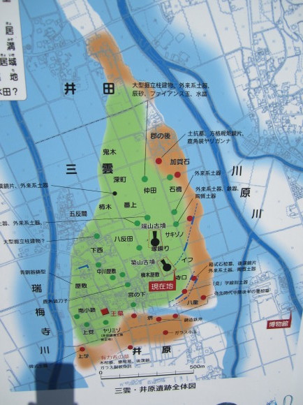 真東からの太陽祭祀をしたのか・パワースポット細石神社_a0237545_10162714.jpg