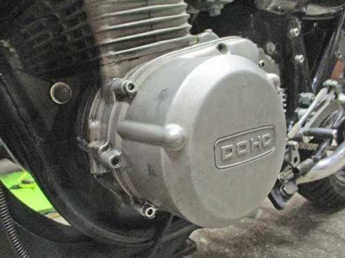 Z1 ダイナモカバーボルトのヘリサート加工♪ : バイクパーツ買取