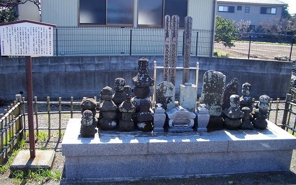 The stone monument of “Kagesue kajiwara”_d0240916_11565891.jpg