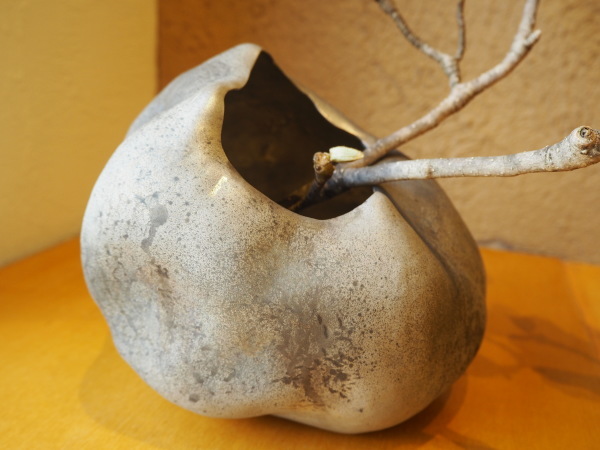 金属の仕事展 南沢奈津子・伴哲生 銅・錫・真鍮_b0132442_17551346.jpg