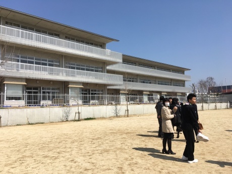高松市立高松第一中学校の卒業式に参加してきました ツバッキーのあちこち探訪記 高松市立高松第一中学校の卒業式に参加してきました ツバッキーのあちこち探訪記