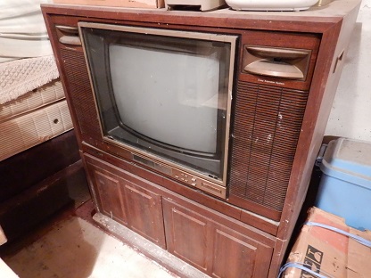 2ウエイ4スピーカーテレビの今_e0077899_181878.jpg