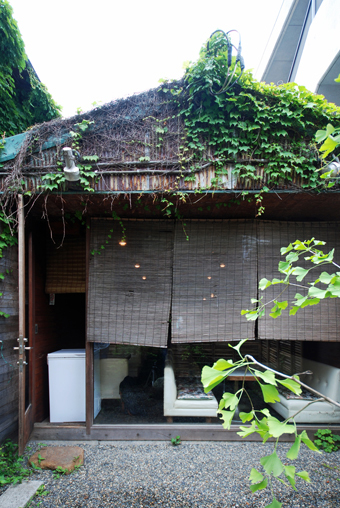 鎌倉に「　門　」という喫茶店がありました。_c0195909_11064346.jpg