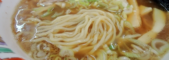 旭川ラーメン（醤油）670円_d0188162_20120394.jpg