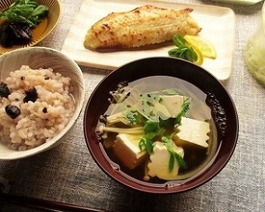 『創味シャンタン』のお味で野菜たっぷりマフィンも美味しい♪_a0305576_08121676.jpg