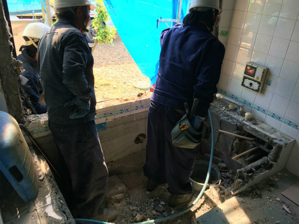 牧之原 Nさんの家 水廻りリフォーム　★解体工事_d0205883_07513579.jpg