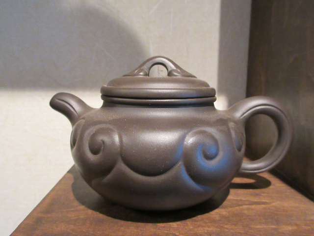 茶壺画像２　周志雲_b0151300_07012474.jpg