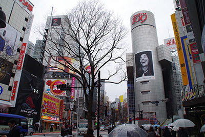 3月16日(金)の109前交差点_b0056983_17255451.jpg
