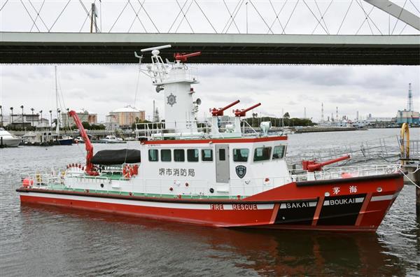 燃料タンクに水注入、堺市消防局_e0158925_23172665.jpg