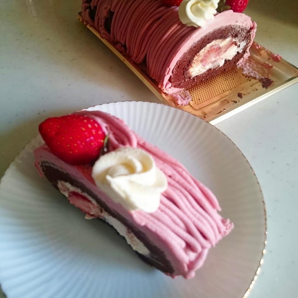 可愛いロールケーキを習ってきました My Favorite 可愛いロールケーキを習ってきました My Favorite