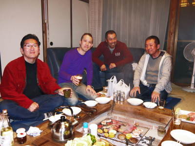 大学時代の先輩たちが春の訪れとともに遊びに来てくれました!株式会社旬援隊の春の様子2018_a0254656_18491117.jpg