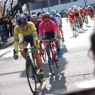 金栄堂サポート:日本大学自転車競技部・武山晃輔選手 神宮外苑クリテリウムご報告&Fact®レンズインプレッション!_c0003493_09161335.jpg