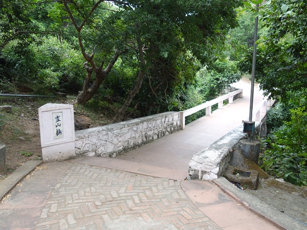 d0360509_1984761.jpg