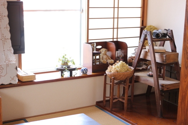 モノを減らしていくと、自然に収納も落ち着いてくるのかも...＋ 掲載のお知らせ_f0354014_14001095.jpg