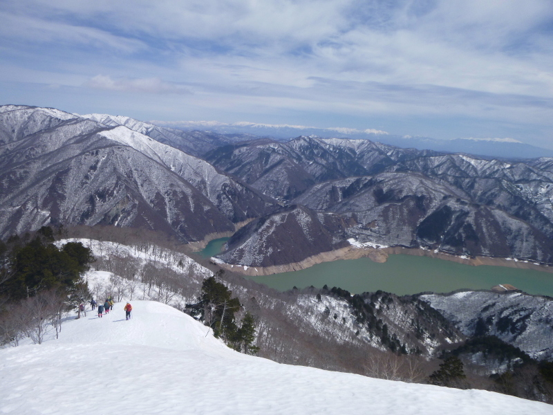 雪山登山　日照岳 (1,751.3M)   下山 編_d0170615_19264318.jpg