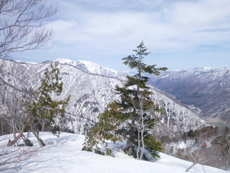 雪山登山　日照岳 (1,751.3M)   下山 編_d0170615_19265092.jpg