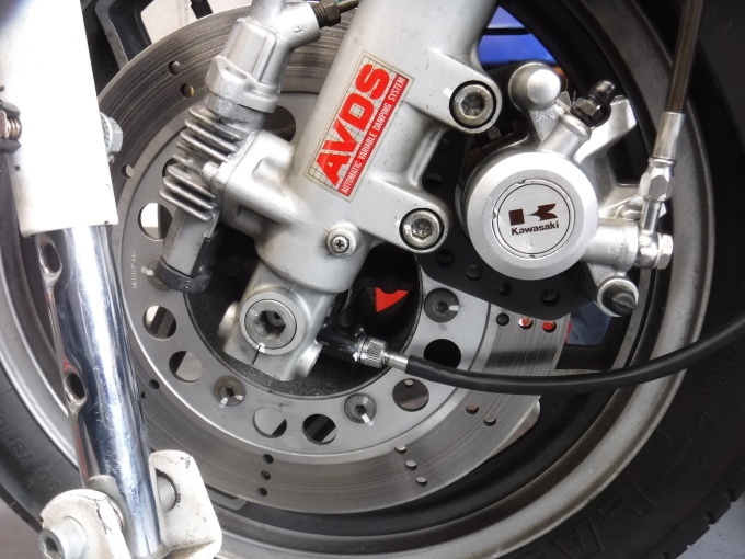 16インチ忍者・・・車検点検整備でござりまする。_a0163159_22253913.jpg