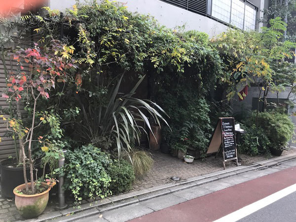 東京 西麻布 リストランテ イル バンビナッチョ イタリアン ふりむけばスカタン