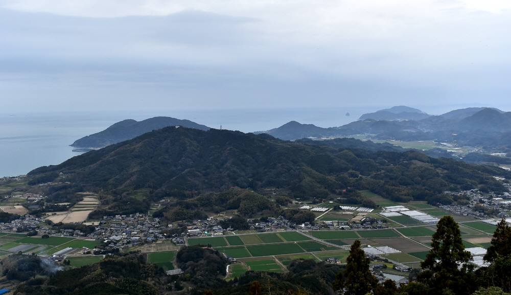f0212511_11094033.jpg