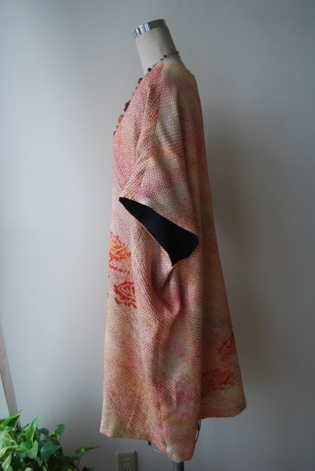 着物リメイク・絞りの羽織からワンピースドレス : harico couture