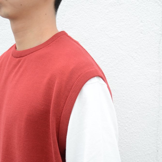 Graphpaper(グラフペーパー) / Suvin Vest_d0158579_11183824.jpg