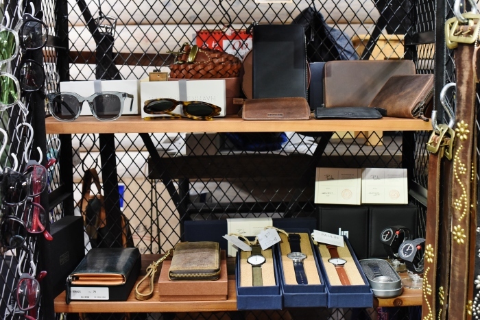 春の大人の小物★ HAN KJOBENHAVN SUN GLASS_d0152280_12320981.jpg