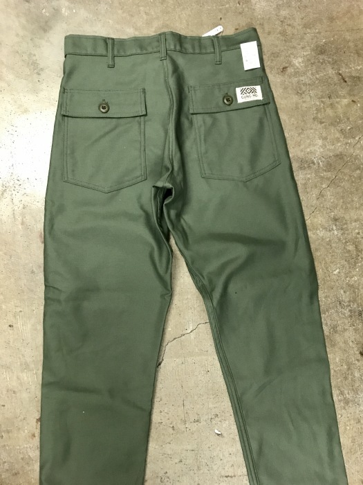 GUNG HO　　別注モデル　　BAKER PANTS　_d0152280_00493354.jpg