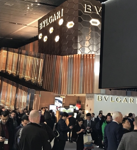 BASEL WORLD 2018 始まりました！_a0234212_17582789.jpg