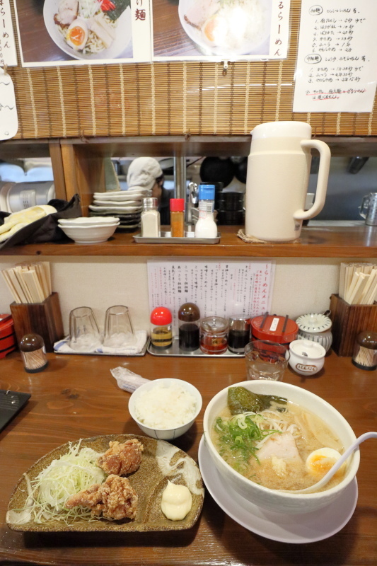 らーめん食堂 あぐら家_a0077663_07141061.jpg